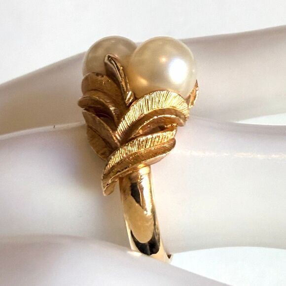Vintage Avon Faux Pearl Bypass Ring - Picture 7 of 13